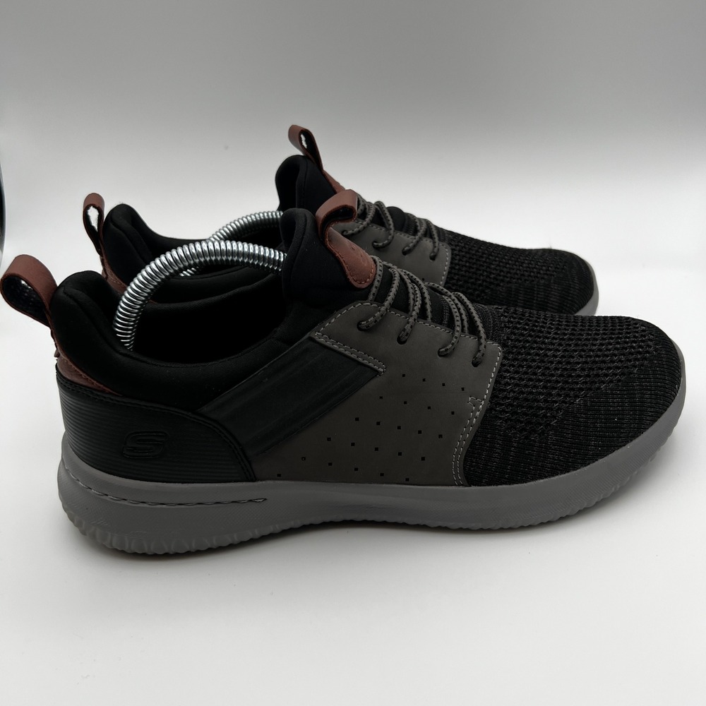 Skechers Mens 9.5 Black Gray Classic Fit Air Cooled Memory Foam Casual Sneakers - Picture 2 of 9